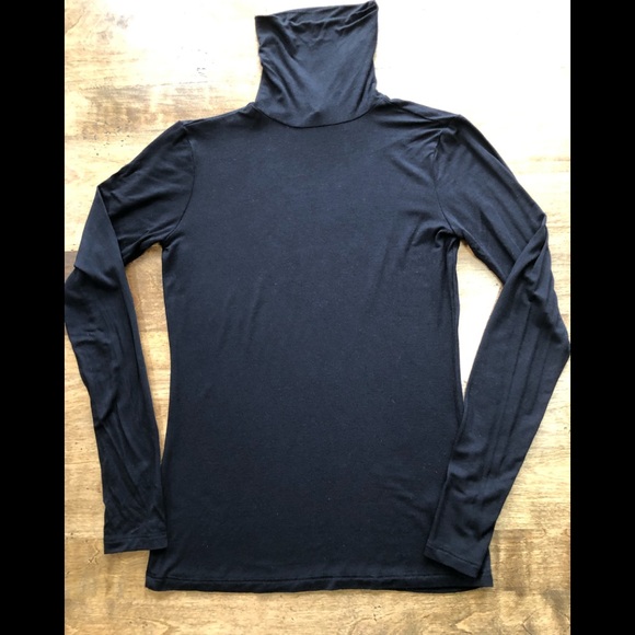 Saks Fifth Avenue black turtleneck xs - Picture 1 of 2